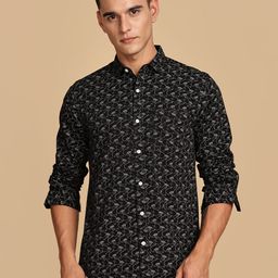Guns & Sons Men Premium Regular Fit Spread Collar Abstract Printed Cotton Casual Shirt-picture-32