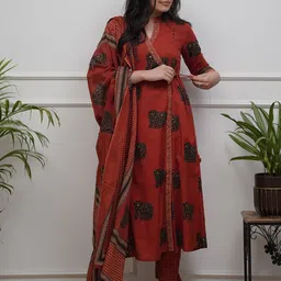 Aaghnya Women Ethnic Motifs Printed Angrakha Kurta with Trousers & With Dupatta-picture-25