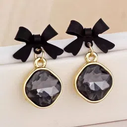 MEENAZ Geometric Drop Earrings image 2