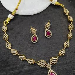 Rujve Jewellery Gold-Plated Stone-Studded Jewellery Set image 3