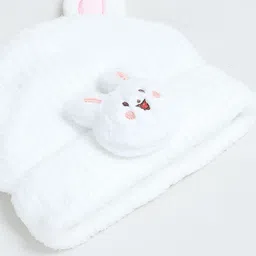 max Girls Beanie image 3