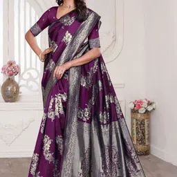 VASTRAAVEDAA Floral Zari Art Silk Handloom Banarasi Saree-picture-39