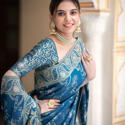 Mitera Ethnic Motifs Woven Design Zari Banarasi Saree image 3