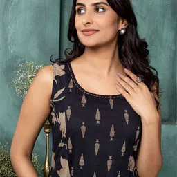 Saffron Threads Ethnic Motifs Print Embellished Detail Cotton A-Line Midi Dress image 3