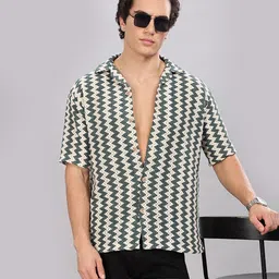 Kolor Fusion Men Relaxed Fit Geometric Printed Cuban Collar Cotton Casual Shirt image 4