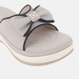 Mast & Harbour Women Open Toe Flats with Bows image 3