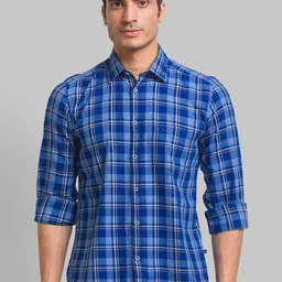 Parx Men Cutaway Collar Checked Cotton Slim Fit Casual Shirt-picture-40