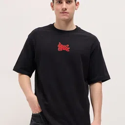 THE BEAR HOUSE Men Printed Drop-Shoulder Sleeves T-shirt image 4