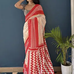 HERE&NOW Kalamkari Printed Pure Cotton Bagru Saree image 4