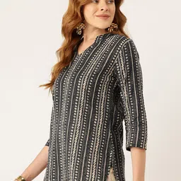 FERANOID Ethnic Motifs Printed Pure Cotton Kurti image 2