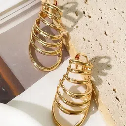 ROYAL NEEDS Geometric Ear Cuff Earrings image 4