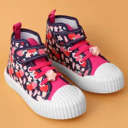 Cute Walk by Babyhug Casual Shoes With Velcro Closure & Floral Print - Fuchsia image 2