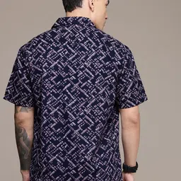 Roadster Men Printed Cuban Collar Relaxed Fit Pure Cotton Casual Shirt image 4