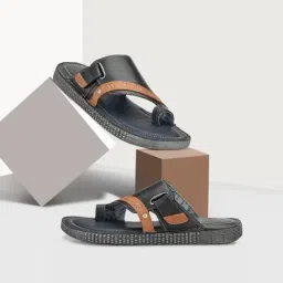 Hitz Men's Black Toe Ring Sandals-image-71