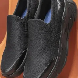 Red Tape Men's Black Running Shoes-picture-47