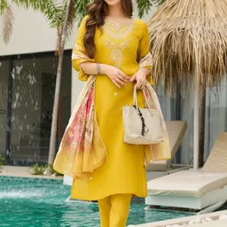 KALINI Floral Embroidered Round Neck Kurta with Trousers & Dupatta image 5
