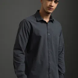 HIGHLANDER Men Spread Collar Solid Cotton Slim Fit Formal Shirt image 4