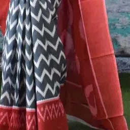 Dastkar Chevron Printed Pure Cotton Saree image 2