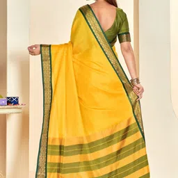 DIVASTRI Woven Design Zari Saree image 4