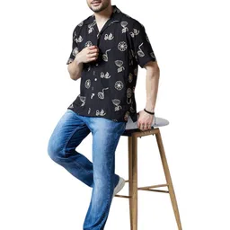 KOMPANION Men Floral Opaque Printed Casual Shirt image 2