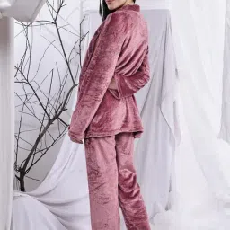 NEUDIS Mauve Crop Top With Shrug & Pants image 2