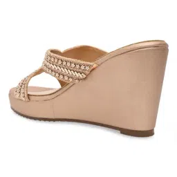 Rocia by Regal Women's Rose Gold Casual Wedges image 5