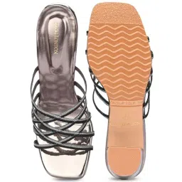 Clog London Women's Black Casual Sandals image 5