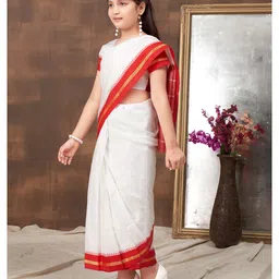 Aarika Silk Half Sleeves Lace Detailed Coordinating Blouse & Saree Set - White image 4