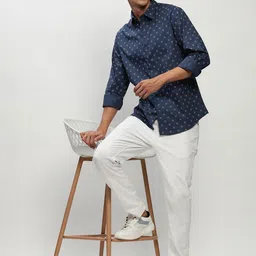 SHOWOFFFF Men Smart Slim Fit Printed Casual Shirt image 4