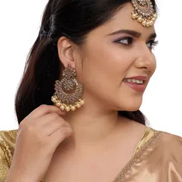 Rhymee Gold-Plated Kundan-Studded & Beaded Jewellery Set image 1