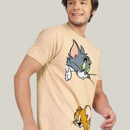 Greylongg Men Graphic Printed Round Neck Cotton Tom & Jerry T-shirt image 3