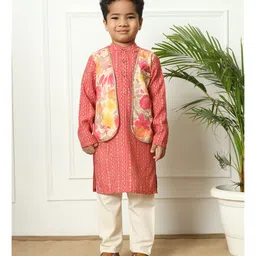 READIPRINT Cotton Full Sleeves Floral Printed Kurta & Solid Pyjama Set - Pink-picture-26