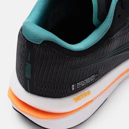 Puma Men Black Velocity Nitro Winterized Running Shoes image 3