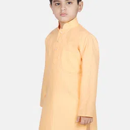 SG YUVRAJ Boys Orange Solid Straight Kurta image 4