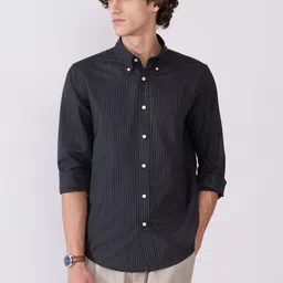 Espanshe Men Relaxed Striped Casual Shirt-image-16