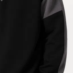 JUMPCUTS Men Colourblocked Sweatshirt image 5