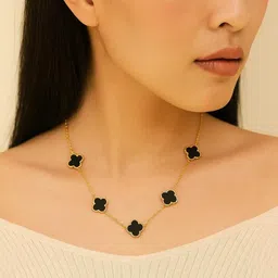 MODFUSE Gold-Plated Minimal Necklace image 3