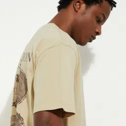 max Men Printed Raw Edge T-shirt image 5