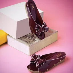 JM Looks Wedge Sandals image 4