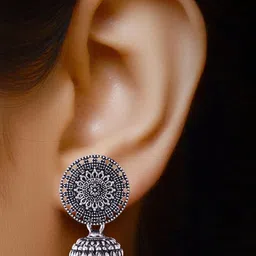 Sangria Alloy Silver-Plated Earrings image 4