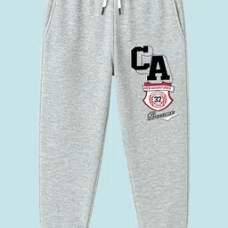 YK Boys Pack Of 3 Printed Pure Cotton Joggers image 2