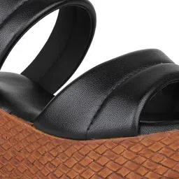 Inc 5 Women Synthetic Party High-Top Platform Sandals image 2