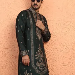 KRAFT INDIA LUXE Floral Embroidered Mandarin Collar Thread Work Cotton Silk Straight Kurta-image-32