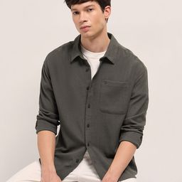 THE BEAR HOUSE Men Relaxed Fit Textured Spread Collar Casual Shirt-picture-13