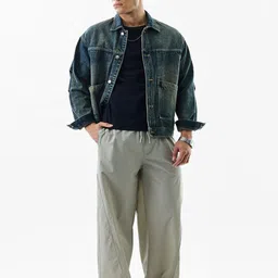 Snitch Men Light Grey Mid-Rise Relaxed Fit Trouser image 4