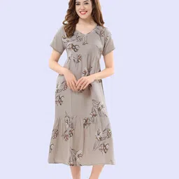 Cloud Soft Women Printed Midi Nightdress-image-13