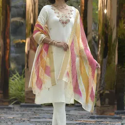 SHREE LAXMINARAYAN EXPORT Floral Embroidered V-Neck Straight Kurta With Trouser & Dupatta-image-17
