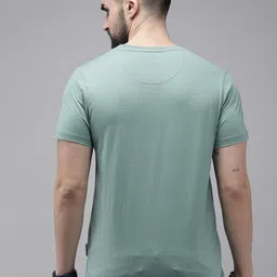 Roadster Men Printed T-shirt image 3
