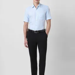 Van Heusen Men Textured Spread Collar Regular Fit Cotton Shirt image 3