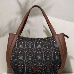 ZOUK Taj Guldasta Black Printed Luna Shoulder Bag-picture-46